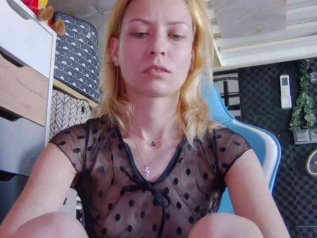 karo131324 webcam
