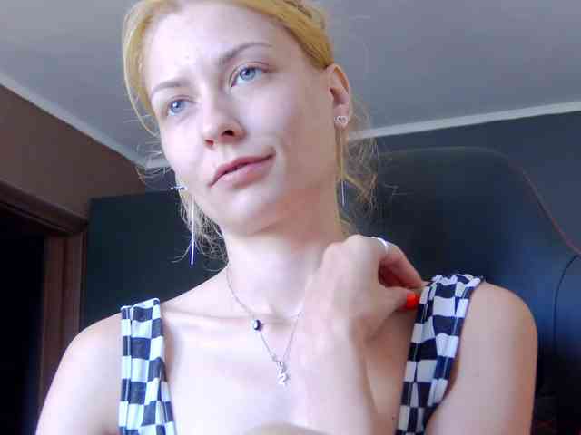 karo131324 webcam