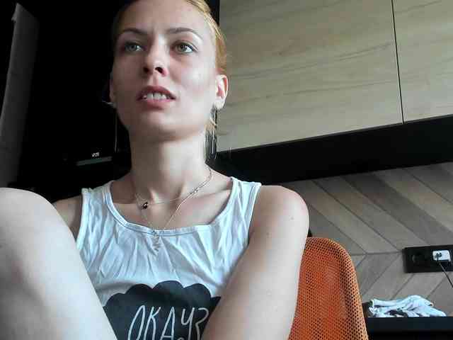 karo131324 webcam