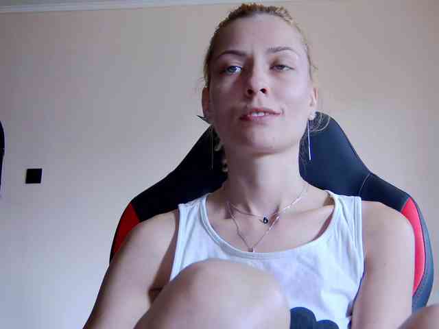 karo131324 webcam