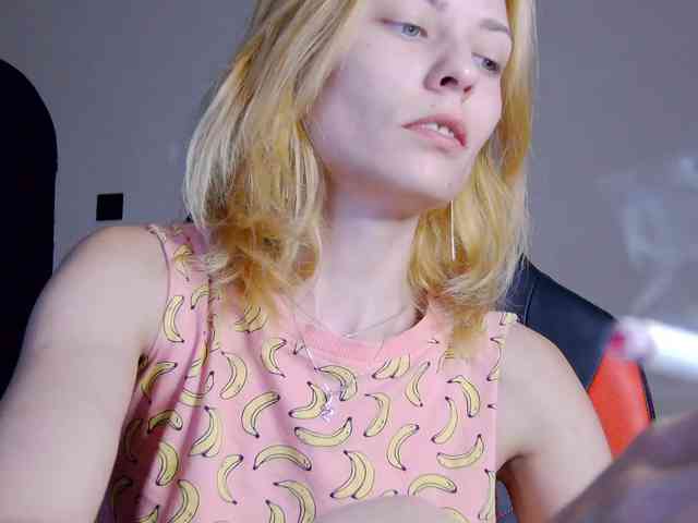karo131324 webcam