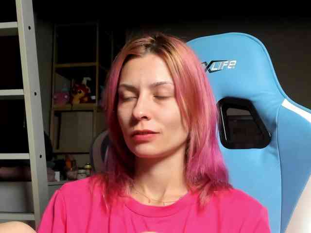 karo131324 webcam