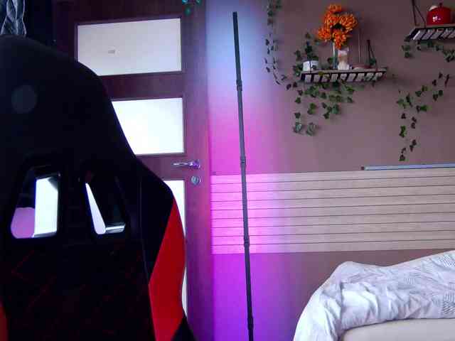 karo131324 webcam