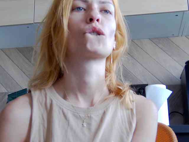 karo131324 webcam