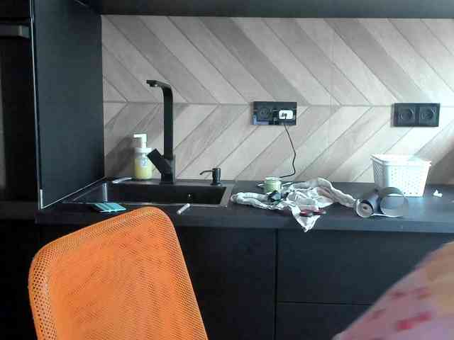 karo131324 webcam