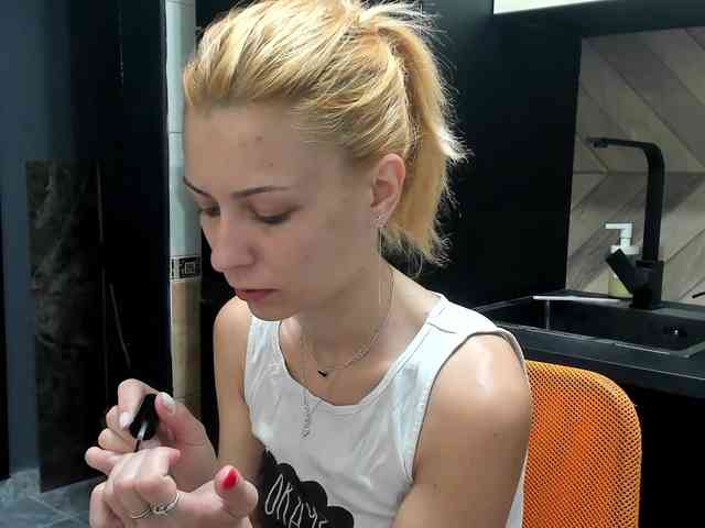 karo131324 webcam