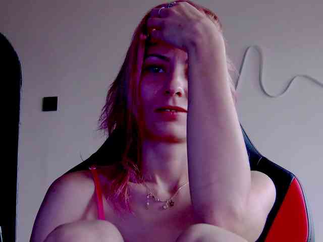 karo131324 webcam