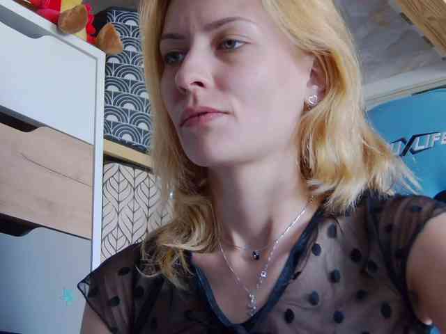 karo131324 webcam