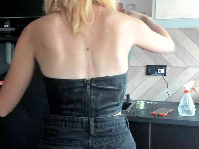 karo131324 webcam