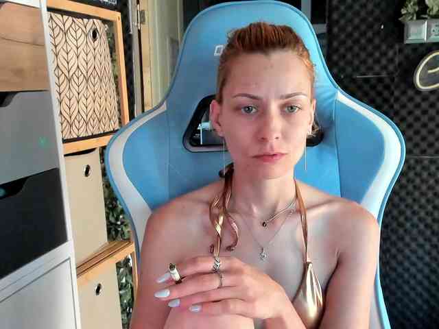 karo131324 webcam