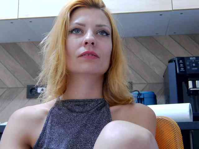karo131324 webcam