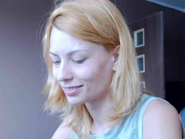 karo131324 webcam