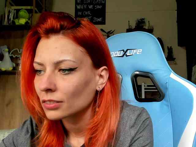 karo131324 Live Webcam on BongaCams