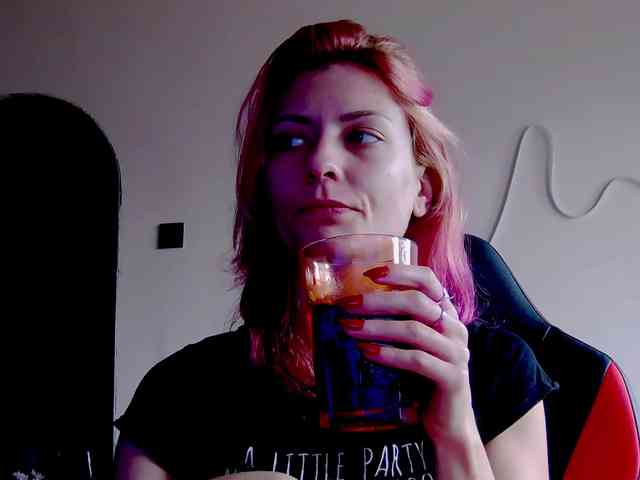 karo131324 webcam