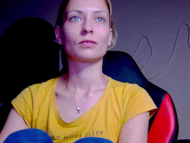 karo131324 webcam
