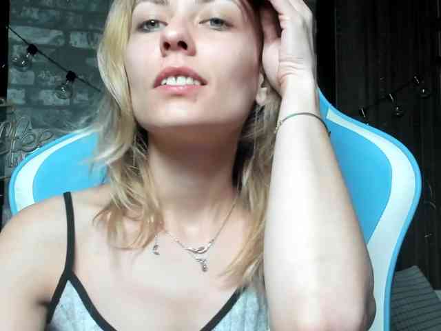 karo131324 webcam