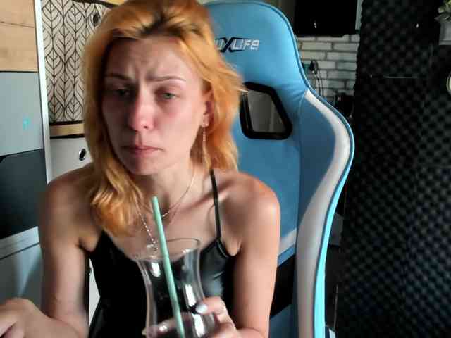 karo131324 webcam