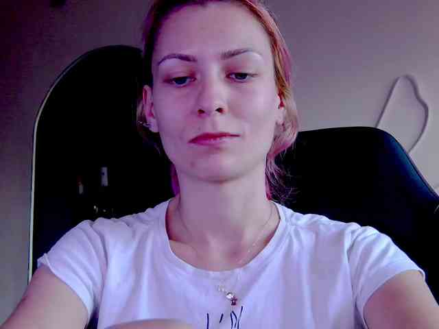 karo131324 webcam