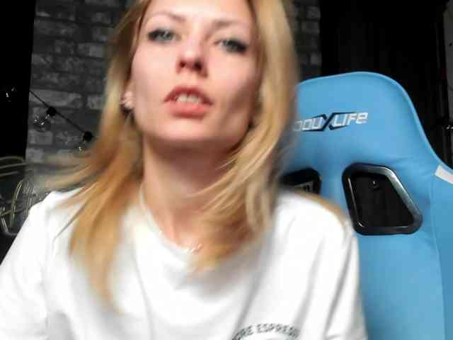 karo131324 webcam