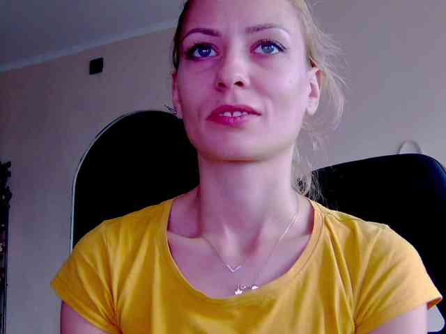 karo131324 webcam
