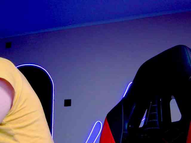 karo131324 webcam