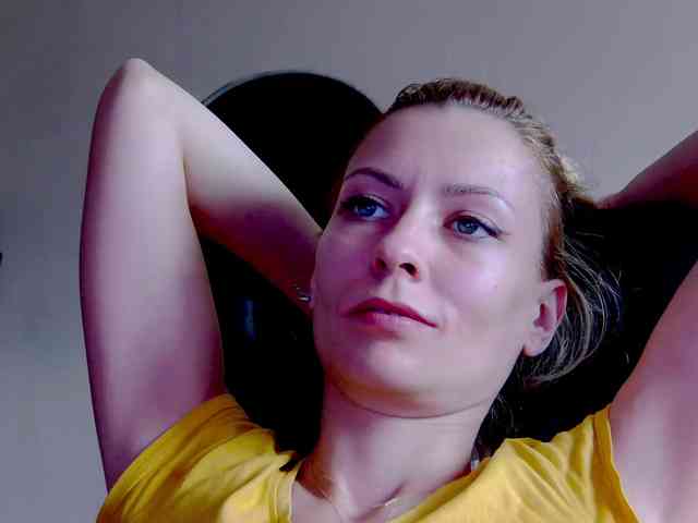 karo131324 webcam