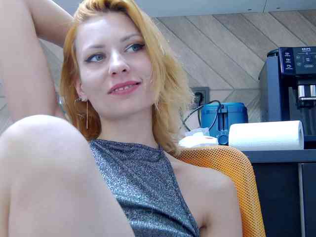 karo131324 webcam