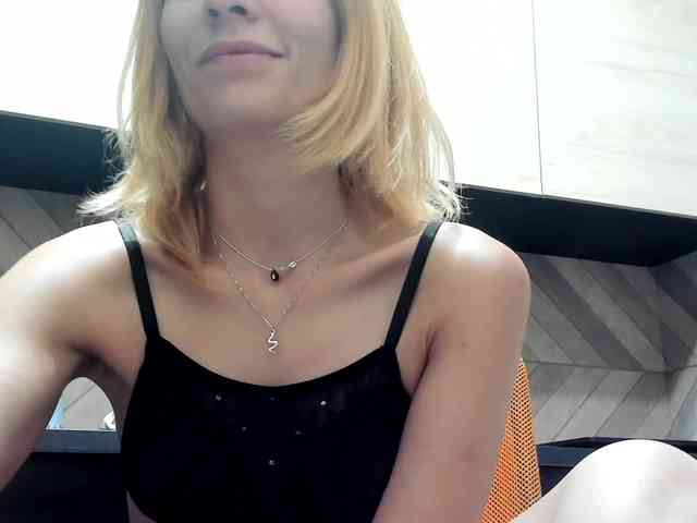 karo131324 webcam
