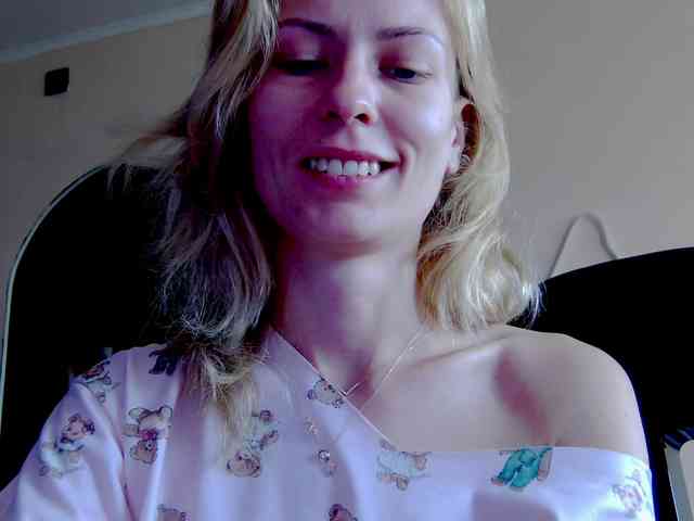 karo131324 webcam