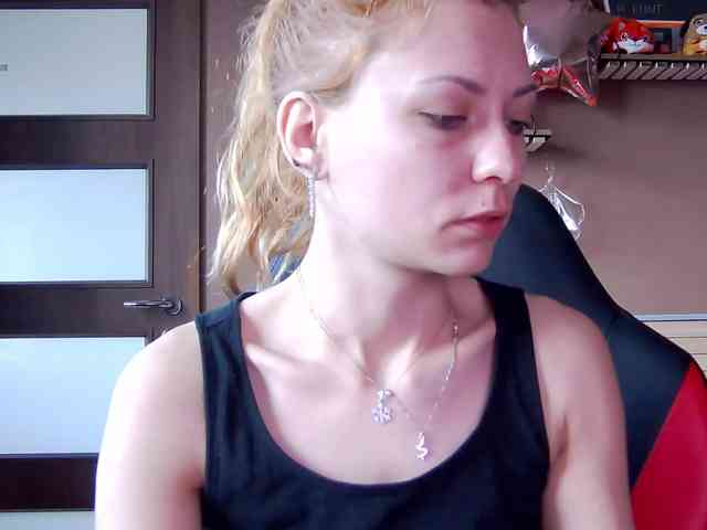 karo131324 webcam