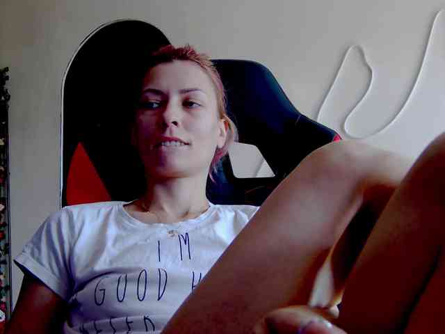 karo131324 webcam