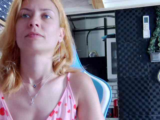 karo131324 webcam
