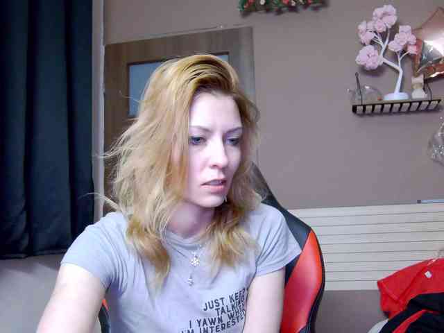 karo131324 webcam