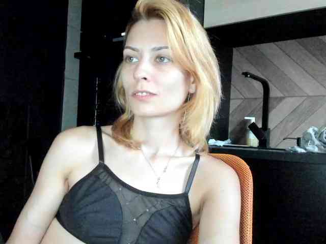 karo131324 webcam
