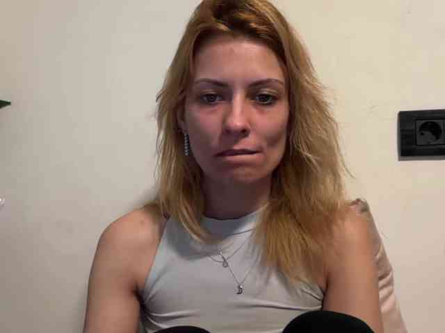 karo131324 webcam