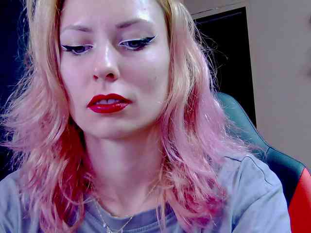 karo131324 webcam