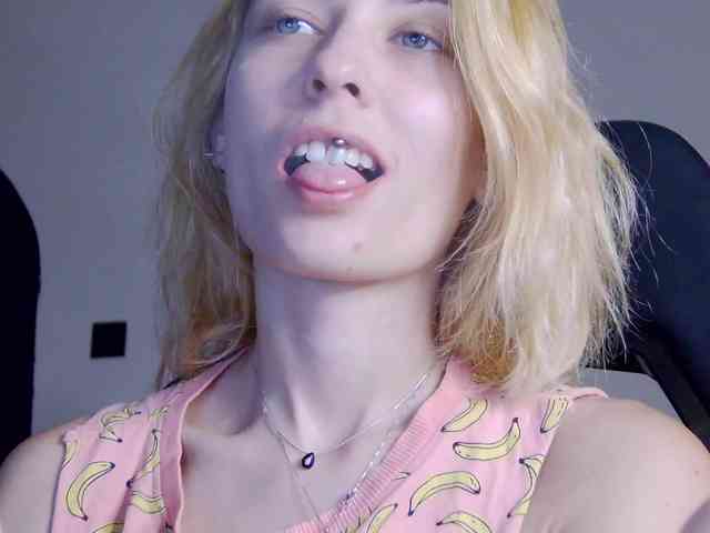 karo131324 webcam