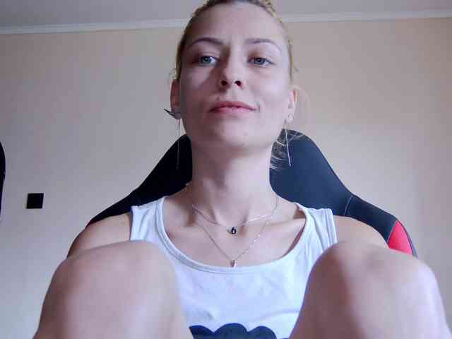 karo131324 webcam