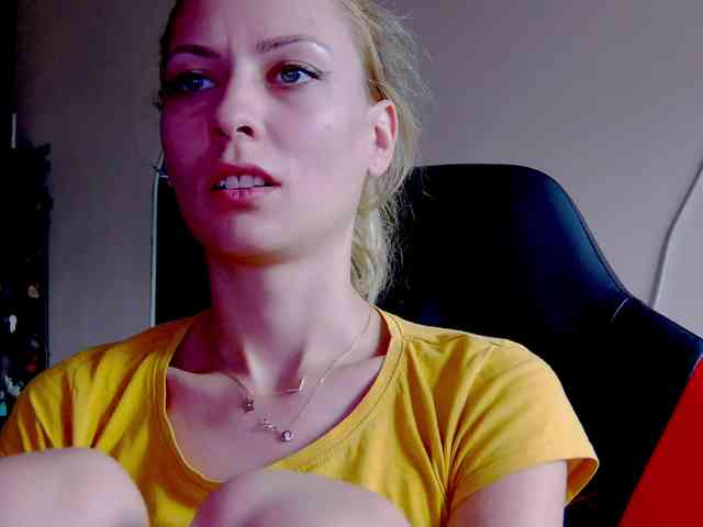 karo131324 webcam