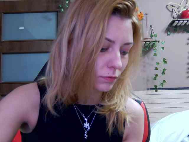karo131324 webcam
