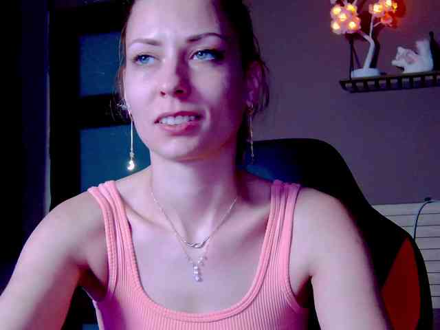 karo131324 webcam