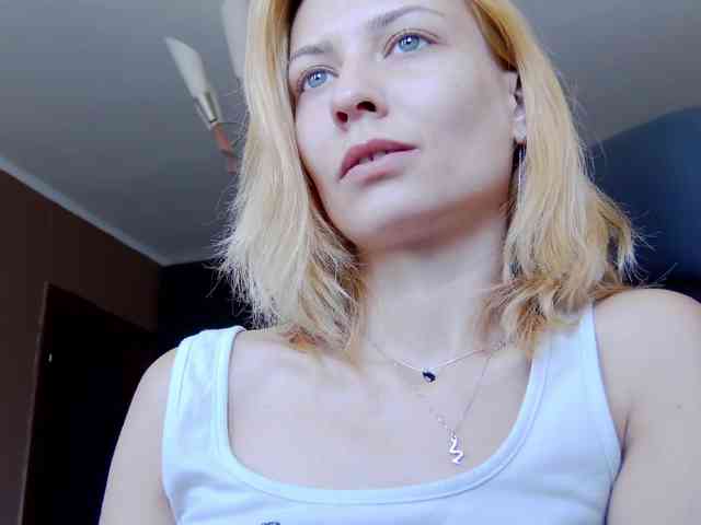 karo131324 webcam