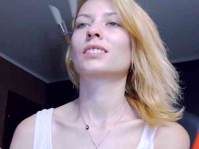 karo131324 webcam