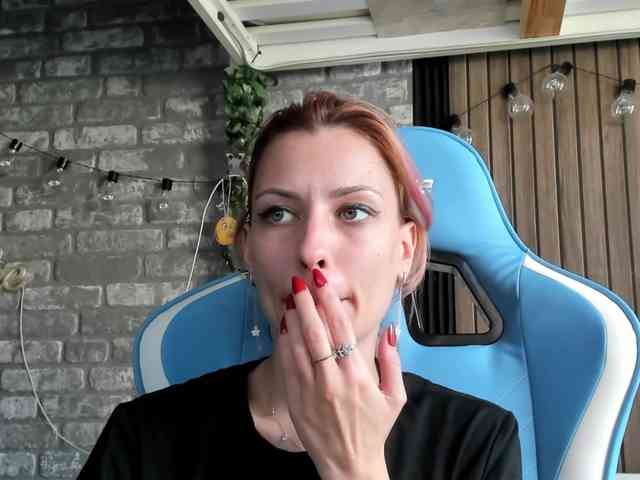 karo131324 webcam