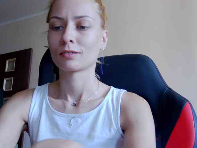 karo131324 webcam