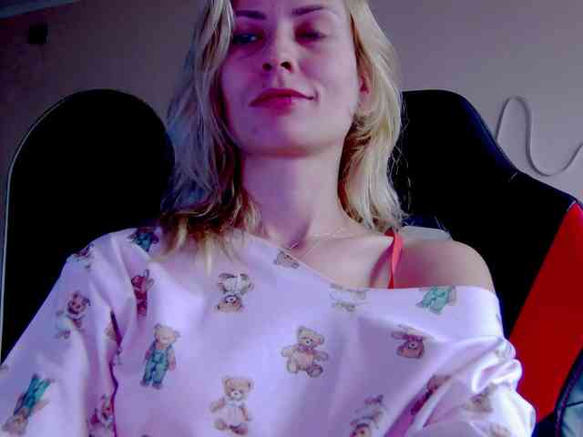 karo131324 webcam
