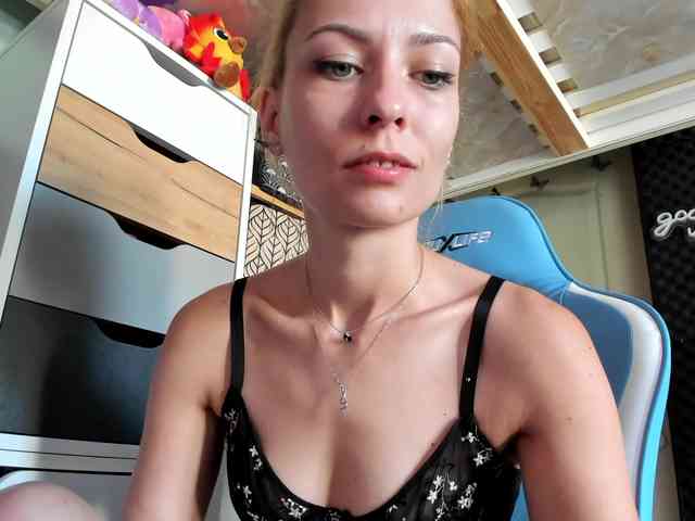 karo131324 webcam