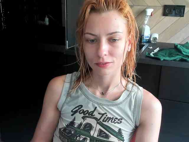 karo131324 webcam
