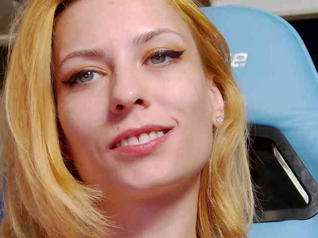 karo131324 webcam