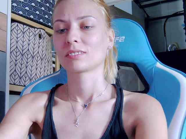 karo131324 webcam